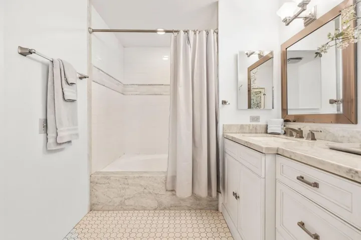 22-web-or-mls-8M4A5369