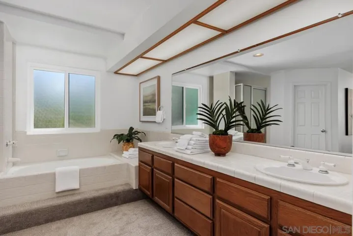 13292 Norcroft Rd, San Diego, California 92130