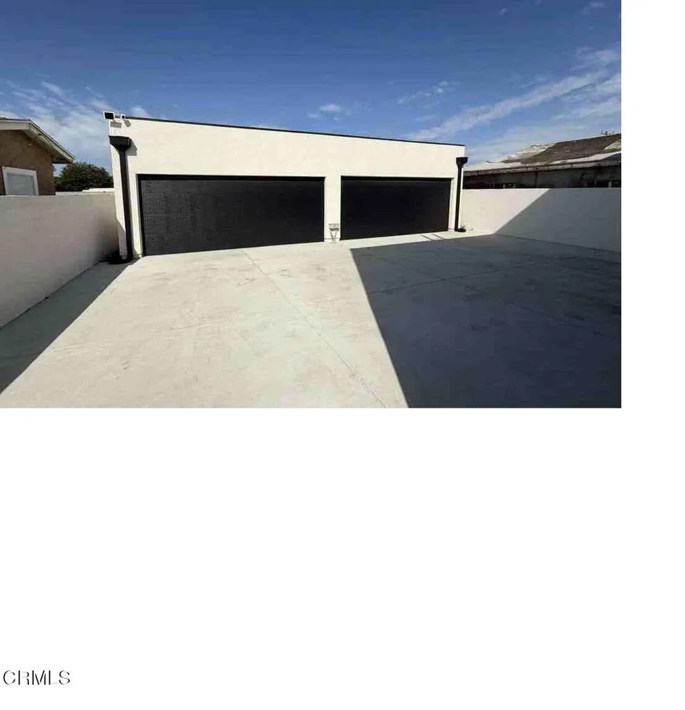 10619 S Felton Ave Avenue, Inglewood, California 90304 — photo 4