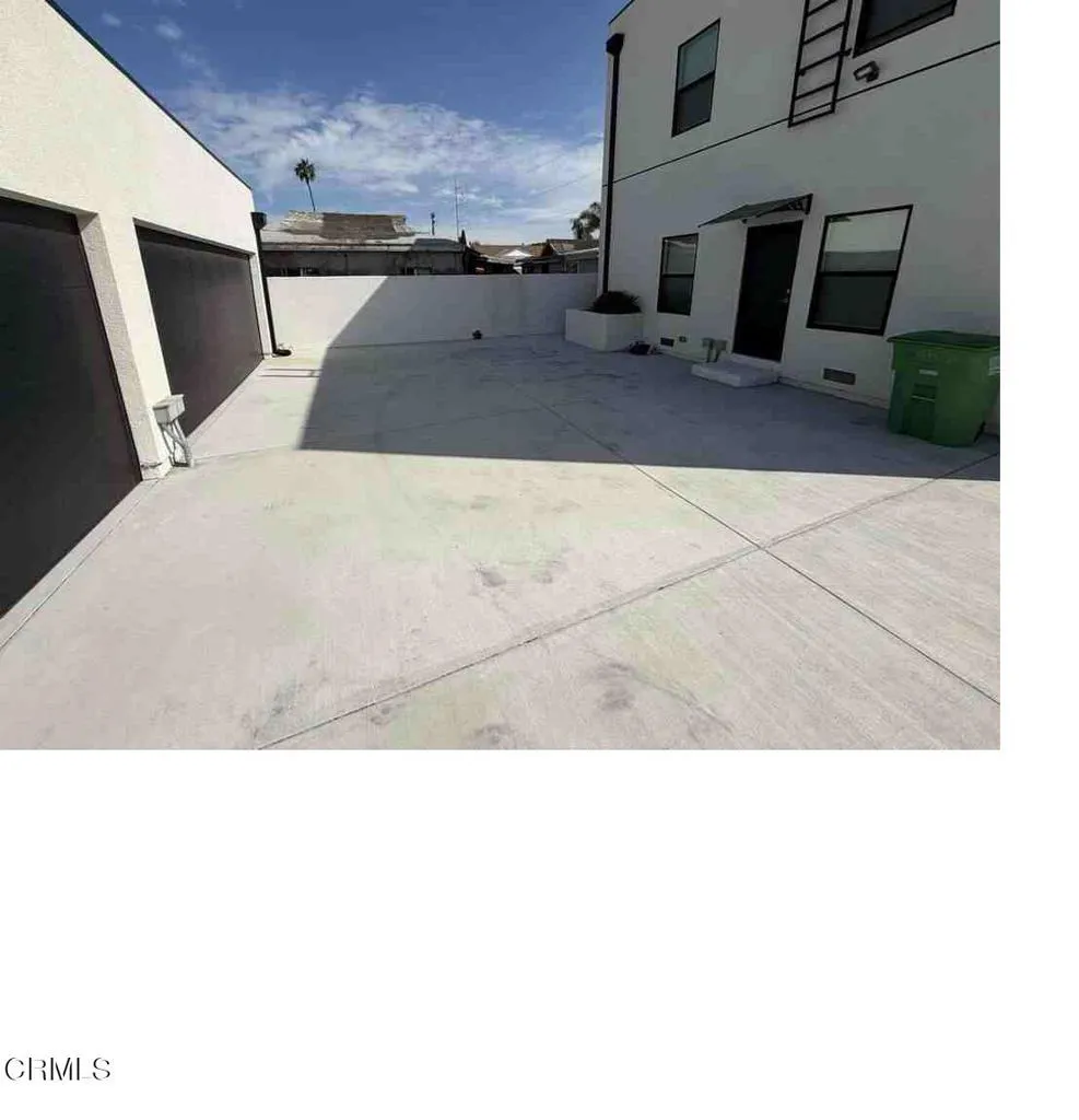 10619 S Felton Ave Avenue, Inglewood, California 90304 — photo 5