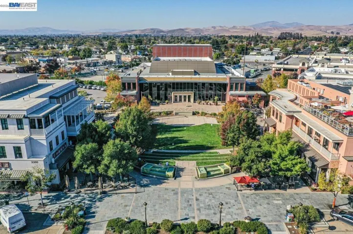 645 S Livermore Ave, Livermore, California 94550