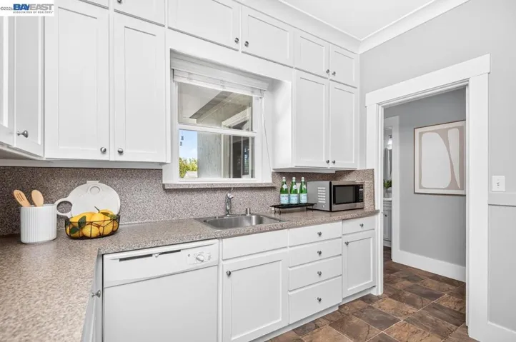 645 S Livermore Ave, Livermore, California 94550