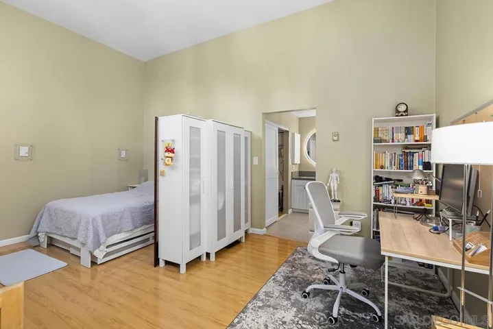 6186 Caminito Baeza, San Diego, California 92122