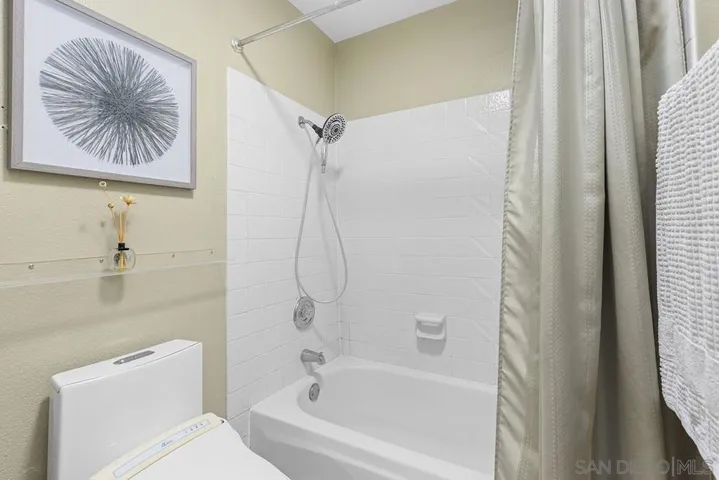 6186 Caminito Baeza, San Diego, California 92122