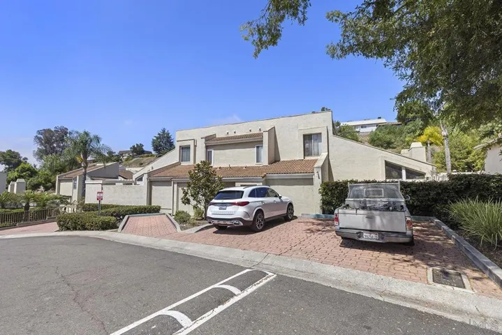 6186 Caminito Baeza, San Diego, California 92122