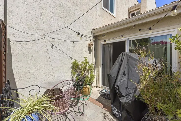 6186 Caminito Baeza, San Diego, California 92122