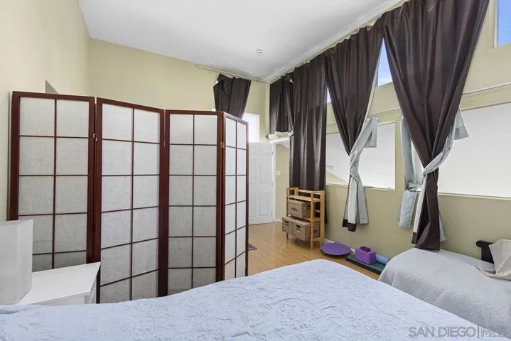 6186 Caminito Baeza, San Diego, California 92122