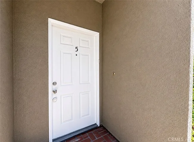 917 S Catalina 5, Los Angeles, California 90006