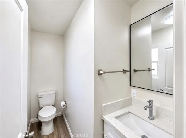 917 S Catalina 5, Los Angeles, California 90006
