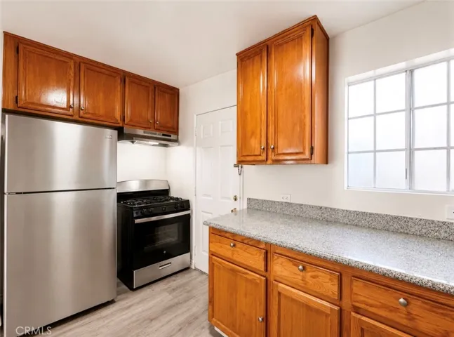 917 S Catalina 5, Los Angeles, California 90006