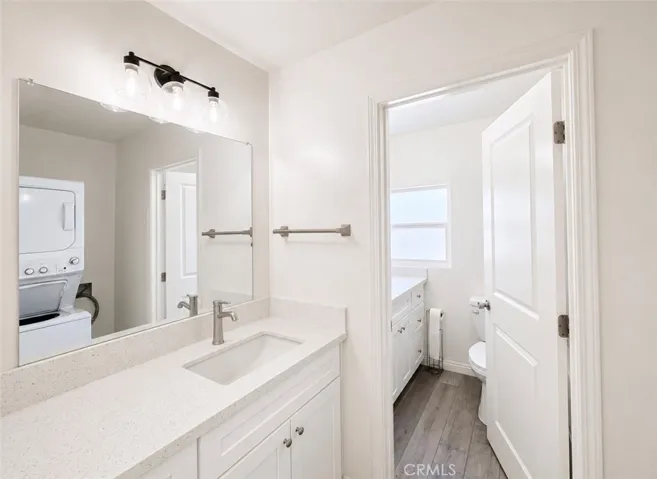 917 S Catalina 5, Los Angeles, California 90006