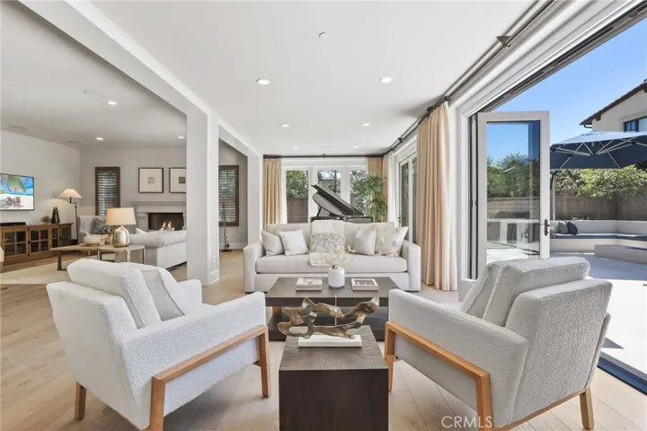 109 Andirons, Irvine, California 92602