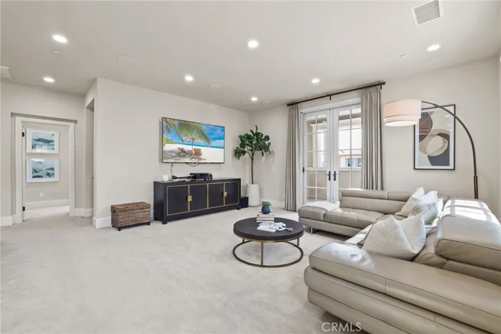 109 Andirons, Irvine, California 92602