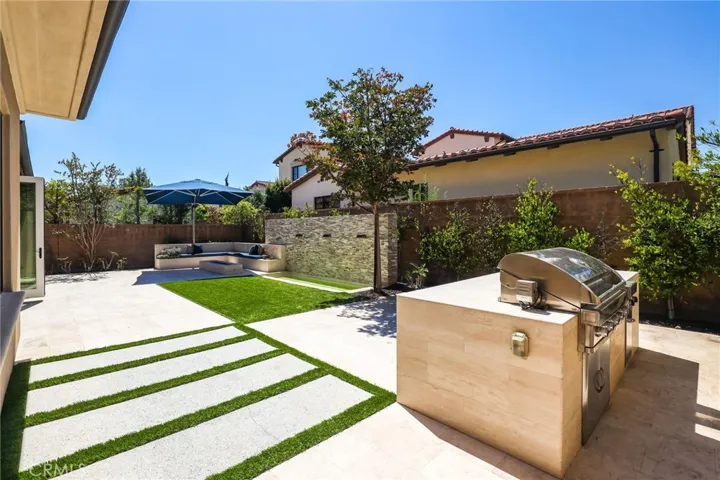 109 Andirons, Irvine, California 92602