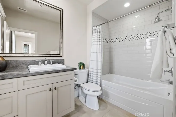 109 Andirons, Irvine, California 92602