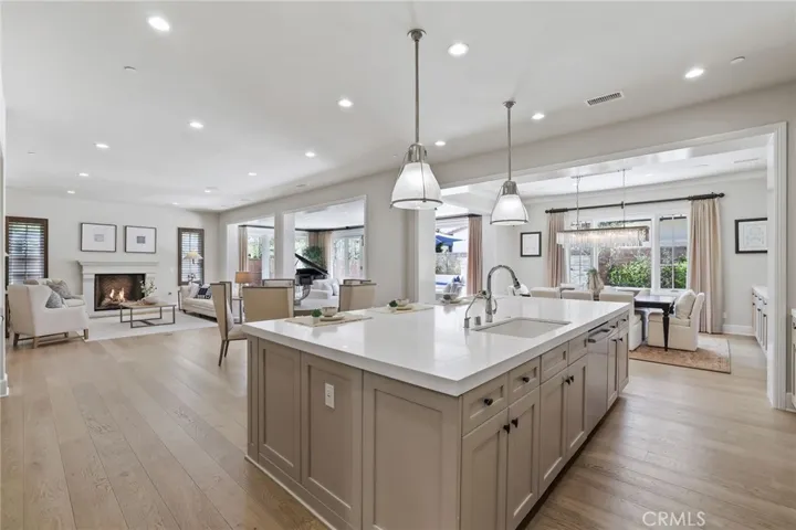 109 Andirons, Irvine, California 92602