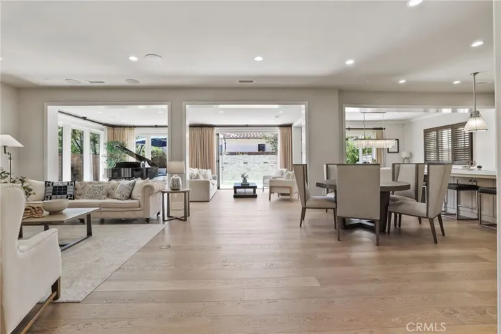 109 Andirons, Irvine, California 92602