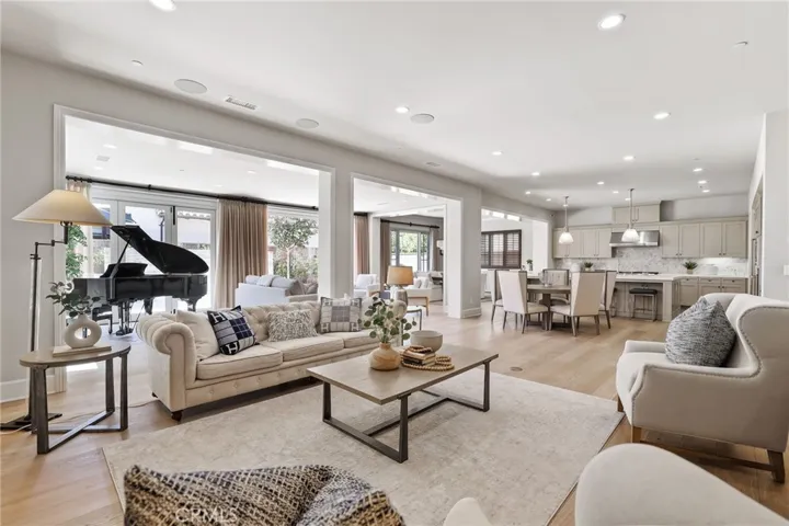 109 Andirons, Irvine, California 92602