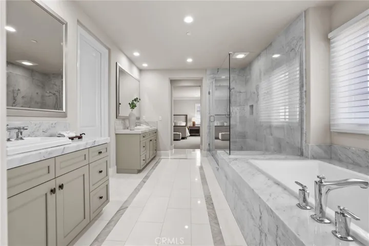 109 Andirons, Irvine, California 92602