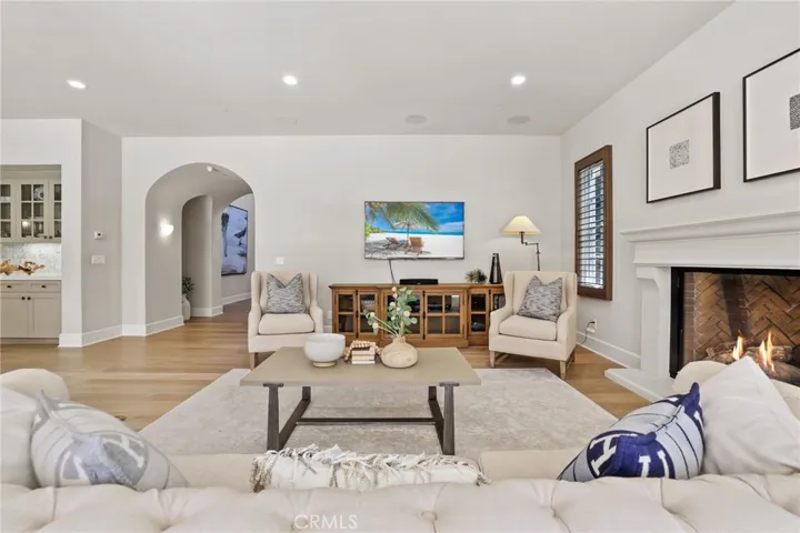 109 Andirons, Irvine, California 92602