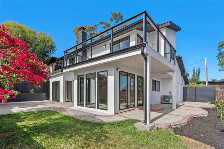 Wrap around backyard