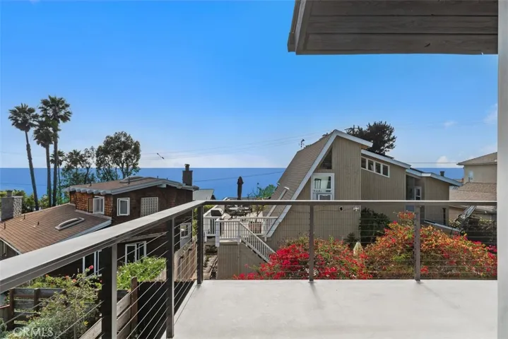 2nd floor Loft/Retreat balcony