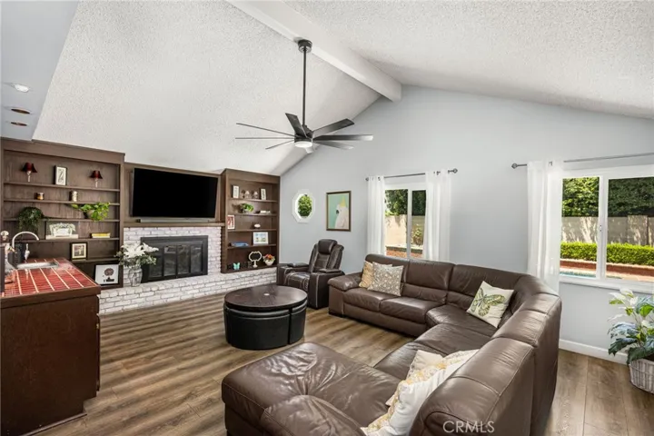 1914 Mabury, Santa Ana, California 92705