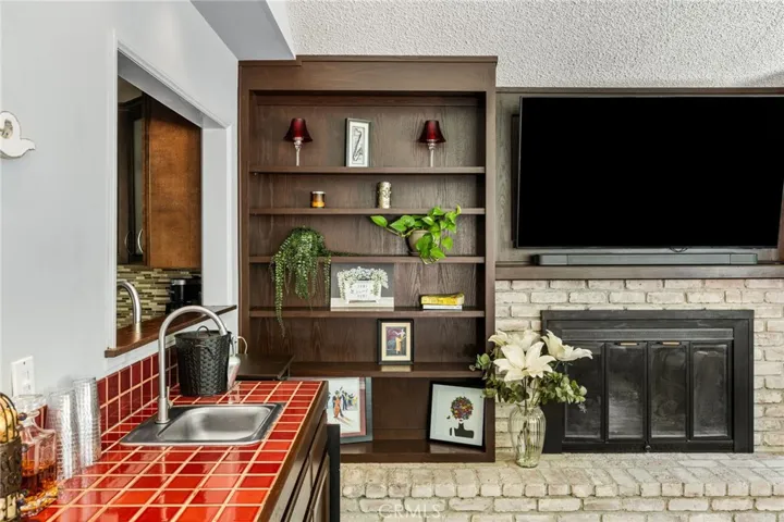 1914 Mabury, Santa Ana, California 92705