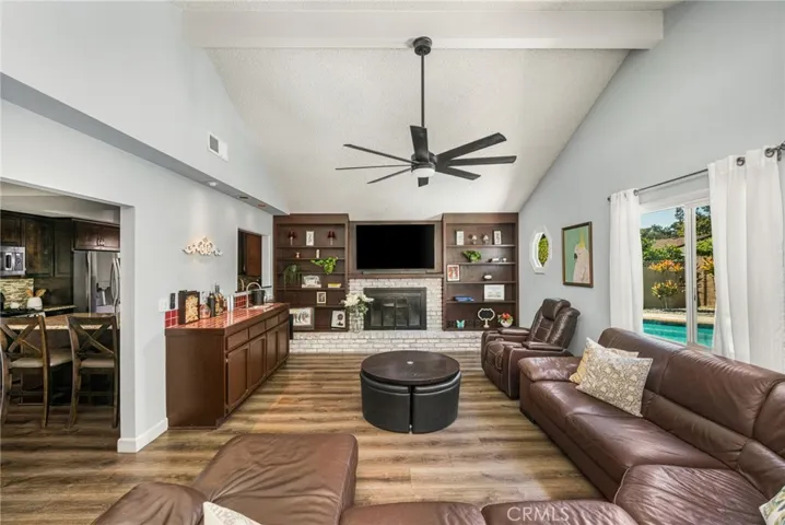 1914 Mabury, Santa Ana, California 92705