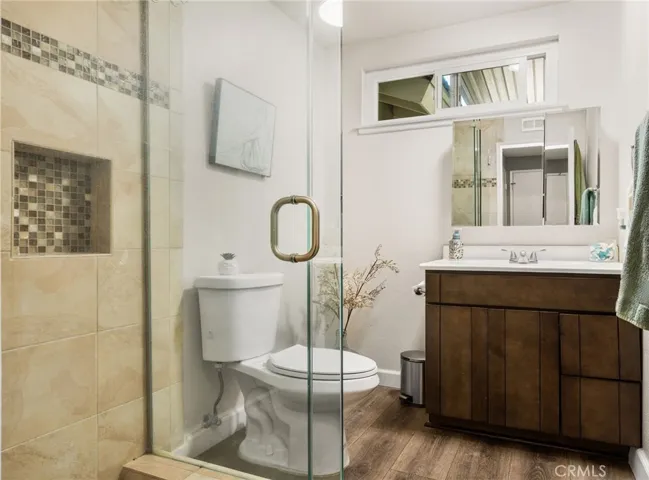 1914 Mabury, Santa Ana, California 92705