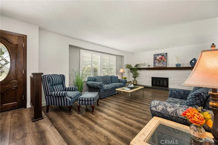 1914 Mabury, Santa Ana, California 92705