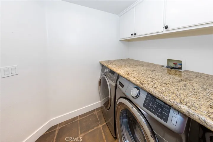 23015 Edenton Place, Valencia, California 91354
