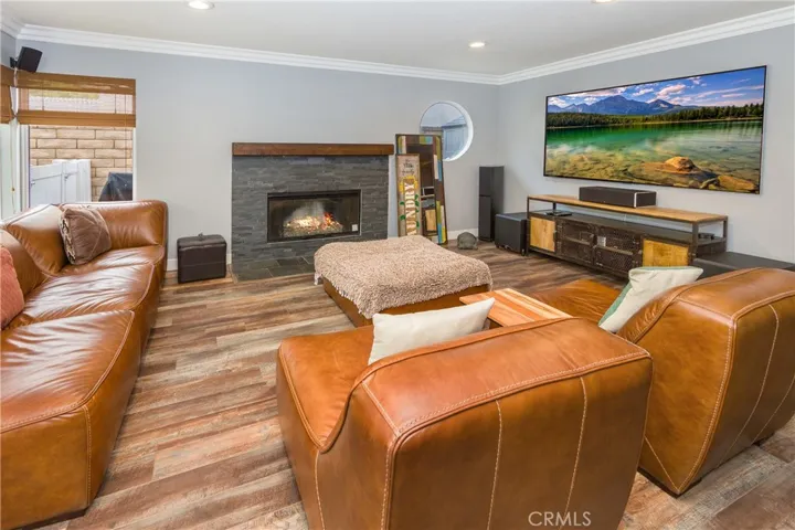 23015 Edenton Place, Valencia, California 91354