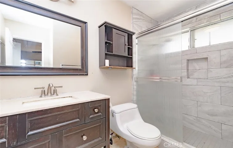 1217 S Huron, Santa Ana, California 92704