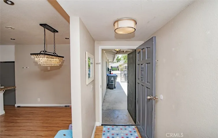 1217 S Huron, Santa Ana, California 92704