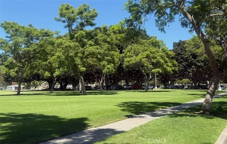 1217 S Huron, Santa Ana, California 92704