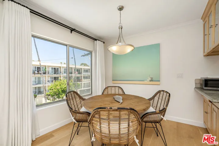 2101 Ocean Avenue 17, Santa Monica, California 90405