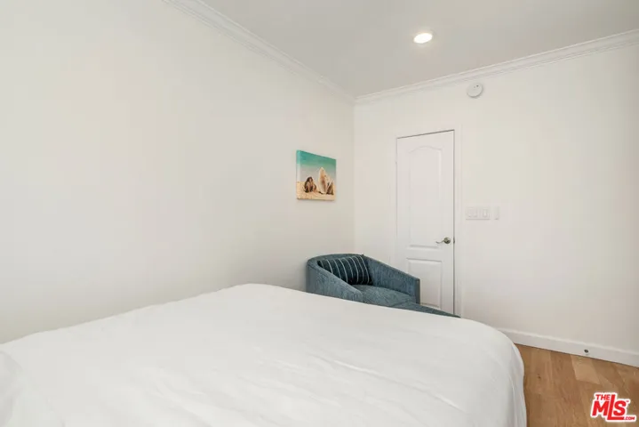 2101 Ocean Avenue 17, Santa Monica, California 90405