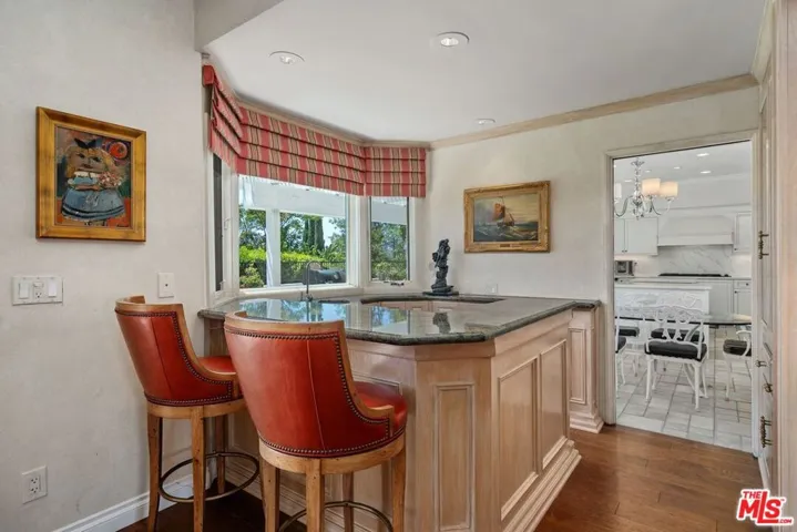 2720 Aqua Verde Circle, Los Angeles, California 90077