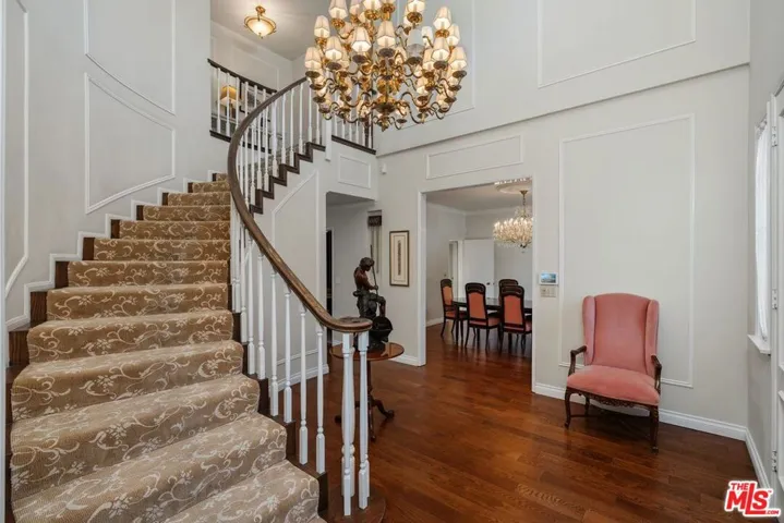 2720 Aqua Verde Circle, Los Angeles, California 90077