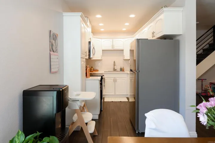6876 Parkside Ave, San Diego, California 92139