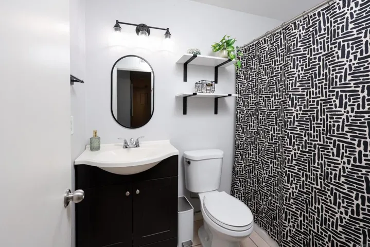 6876 Parkside Ave, San Diego, California 92139