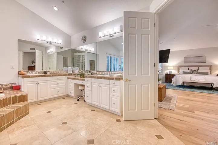 2 Wandering River, Coto De Caza, California 92679