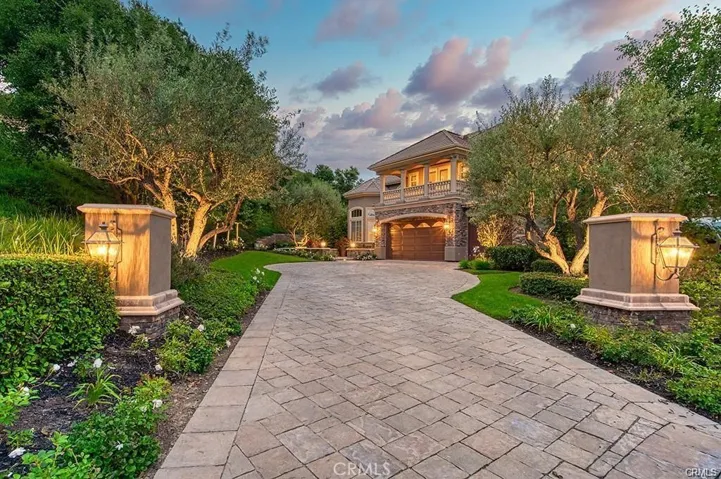 2 Wandering River, Coto De Caza, California 92679