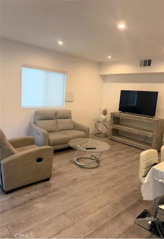 5948 Cantaloupe Street, Van Nuys, California 91401
