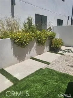 5948 Cantaloupe Street, Van Nuys, California 91401