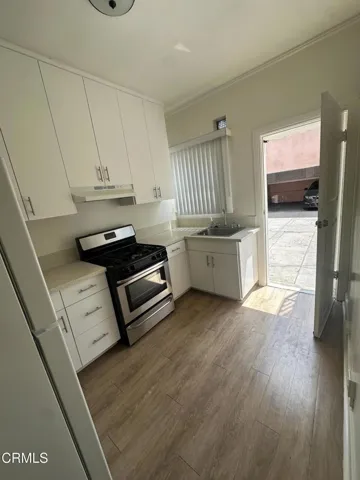 kitchen apt 5