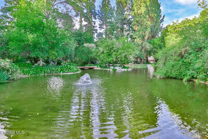iCommunity and Pools12