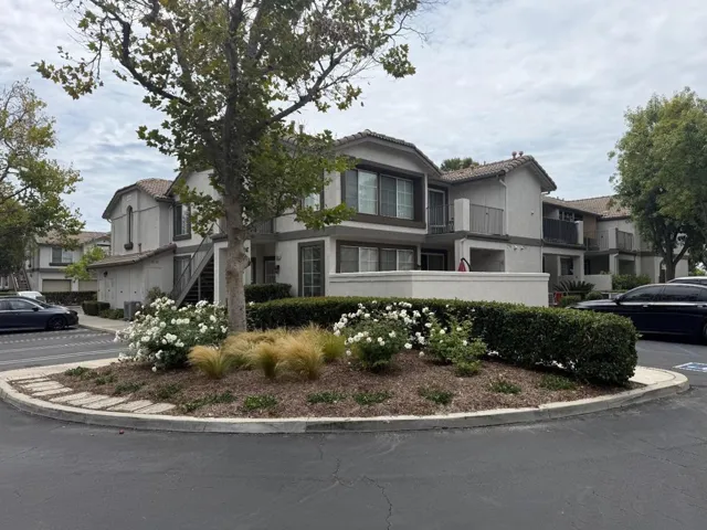 181 Chaumont Circle, Foothill Ranch, California 92610