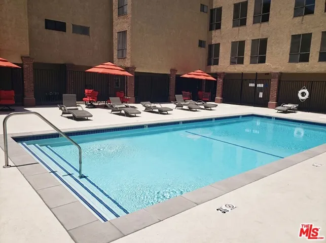 1750 Camino Palmero Street 237, Los Angeles, California 90046